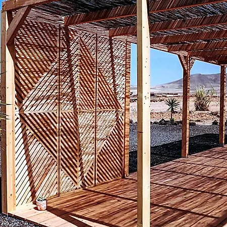 Surf & Yoga Retreats Fuerteventura Szálloda El Roque